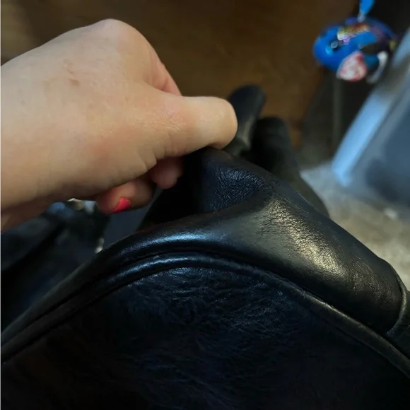 Juicy Couture Black Shoulder Bag with Gold Accents - Picture 6 of 15